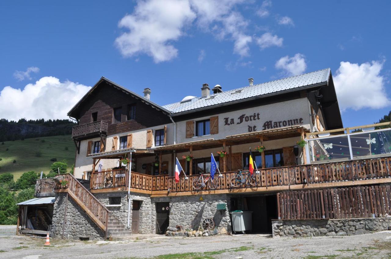 La Foret De Maronne La Garde  Exterior photo